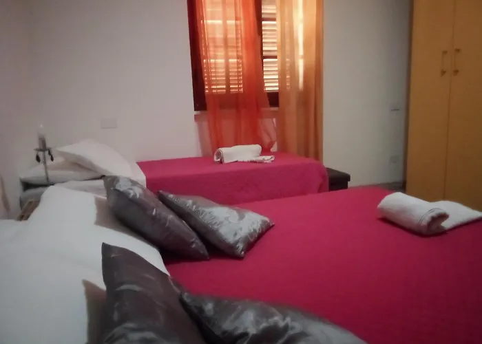 Tripla Con Bagno Privato E Aria Condizionata * Olbia